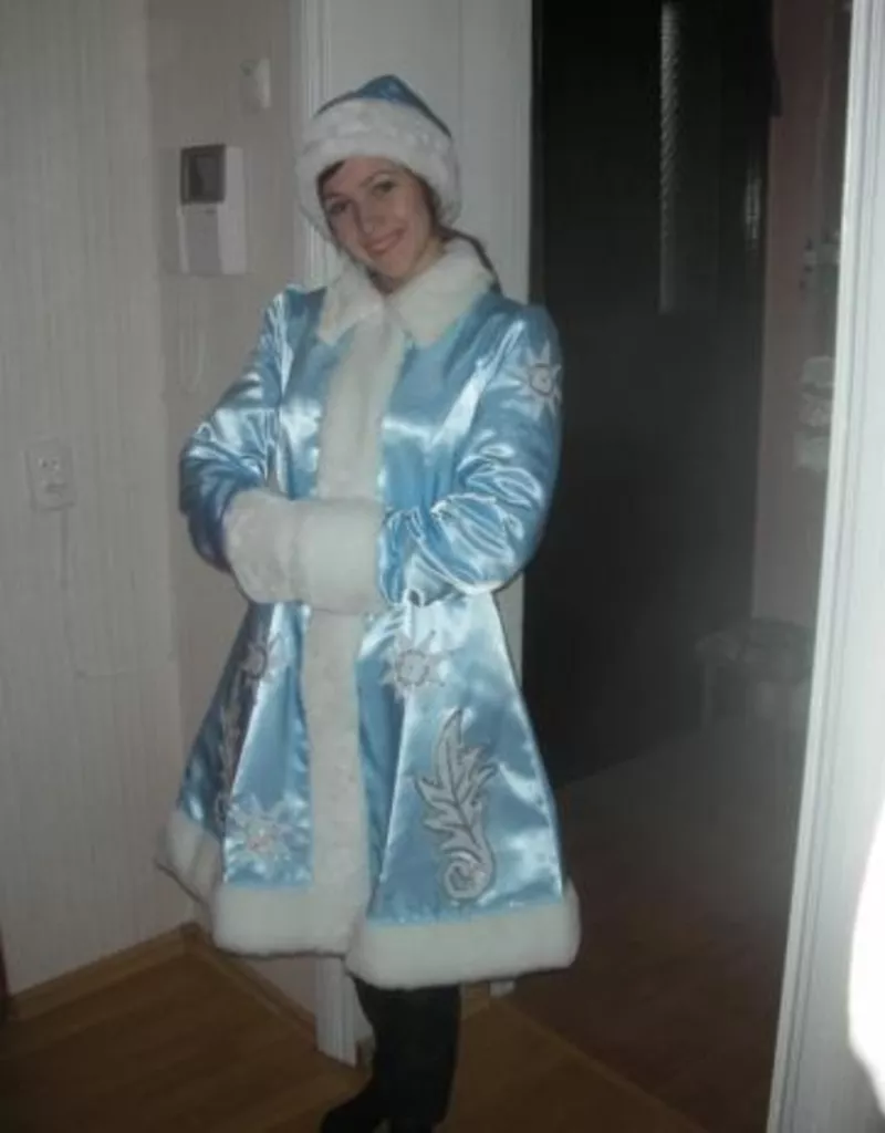 костюм Деда Мороза и Снегурочки 4